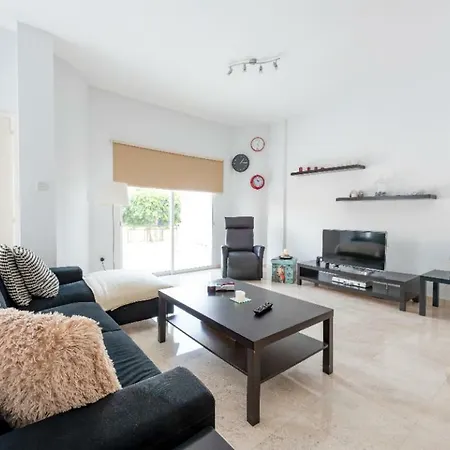 Exclusive Modern In Trachoni, Limassol. * リマソール